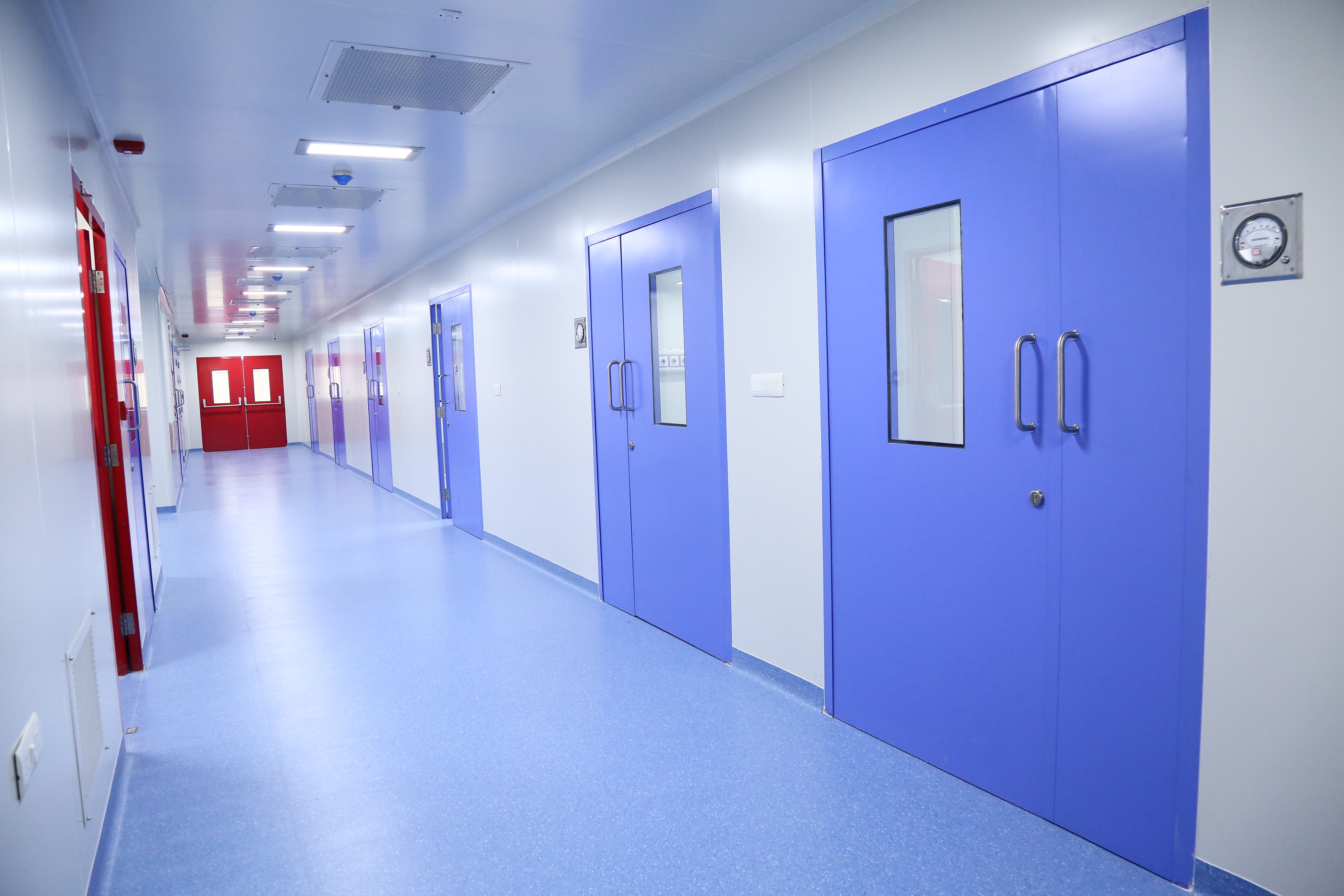 High-Containment Pharmaceutical Clean Room